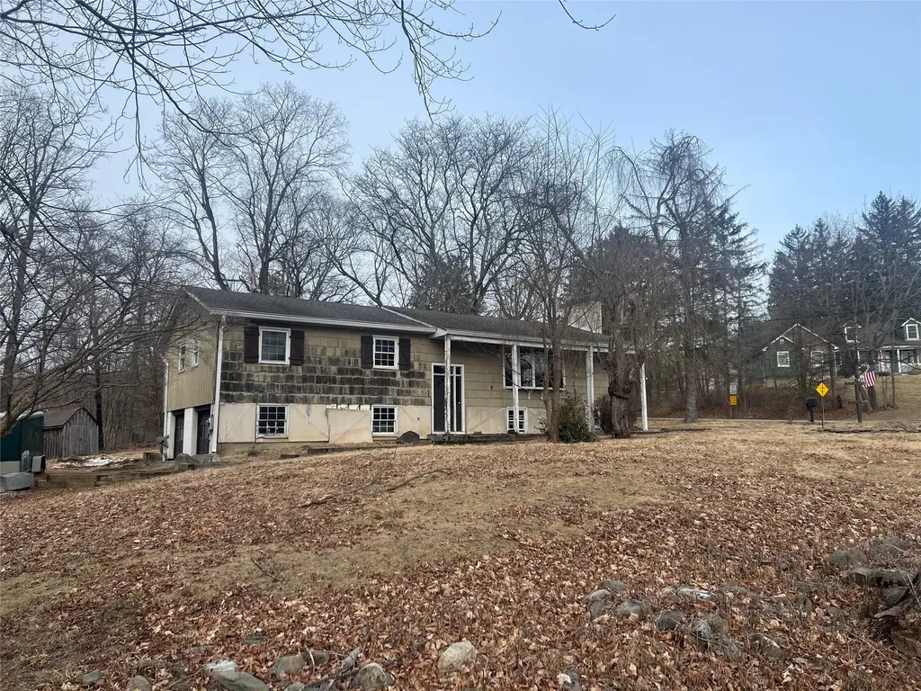 19 Organ Hill Road Poughkeepsie NY 12603