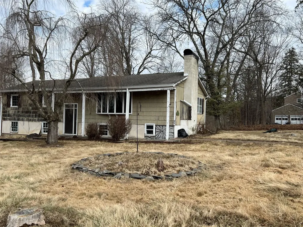 19 Organ Hill Road Poughkeepsie NY 12603