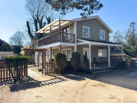 110 Flint Street Greenport NY 11944