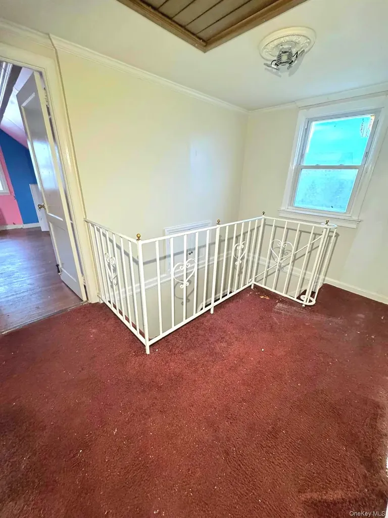 1 Tudor Crescent Elmont NY 11003