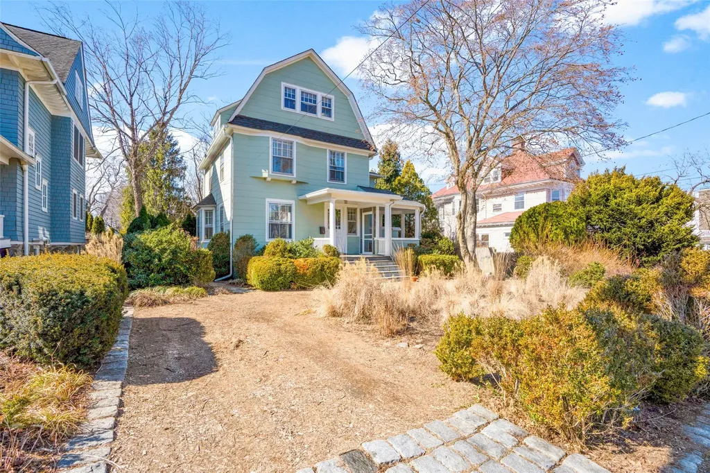 310 Beach Avenue Mamaroneck NY 10543