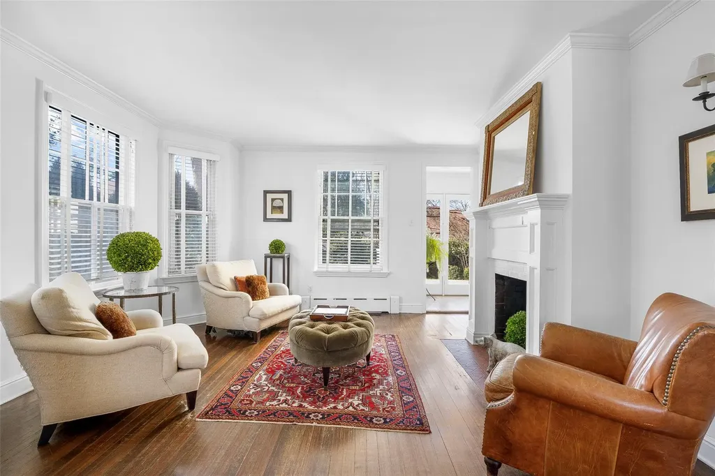 310 Beach Avenue Mamaroneck NY 10543