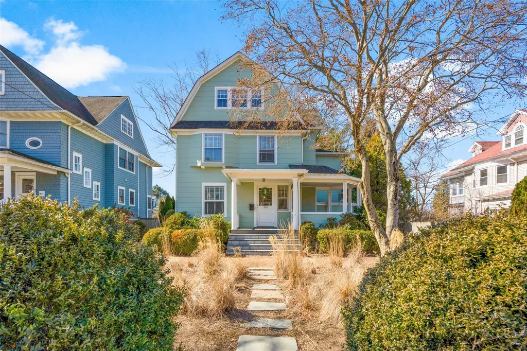 310 Beach Avenue Mamaroneck NY 10543