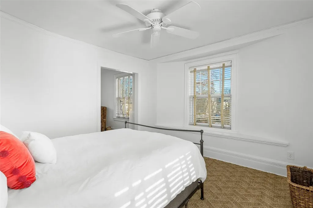310 Beach Avenue Mamaroneck NY 10543