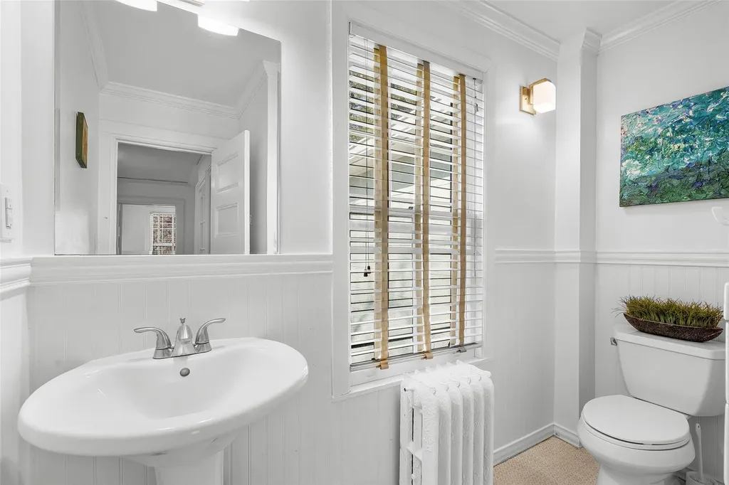 310 Beach Avenue Mamaroneck NY 10543