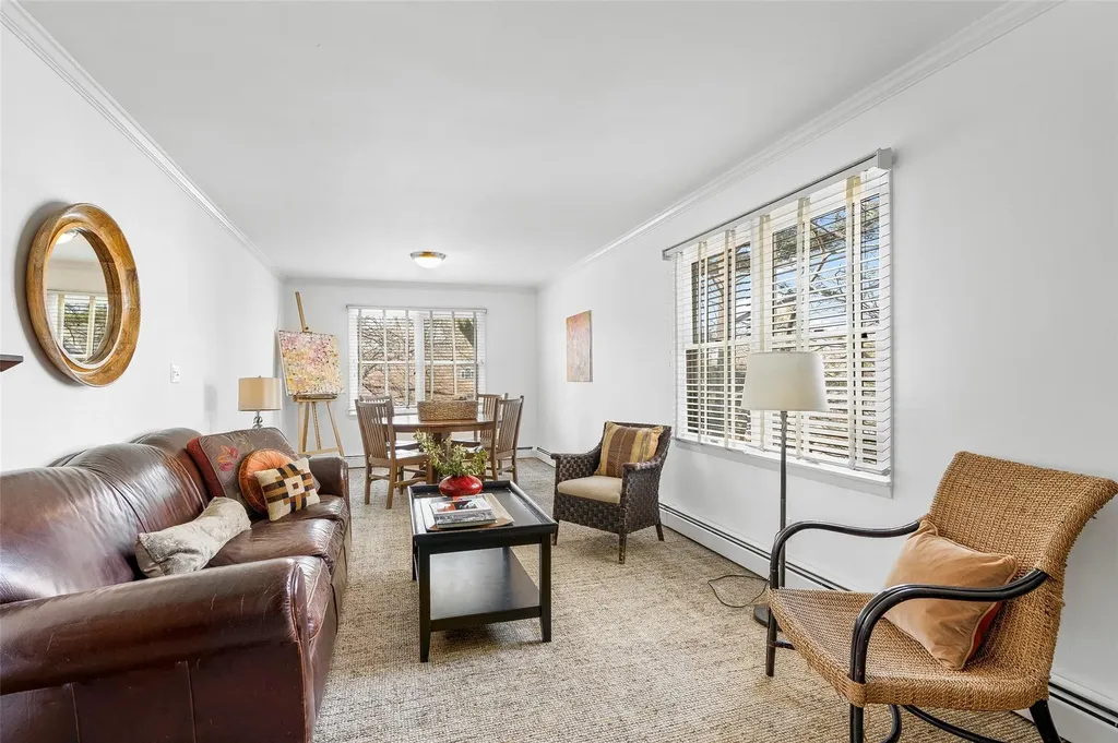 310 Beach Avenue Mamaroneck NY 10543