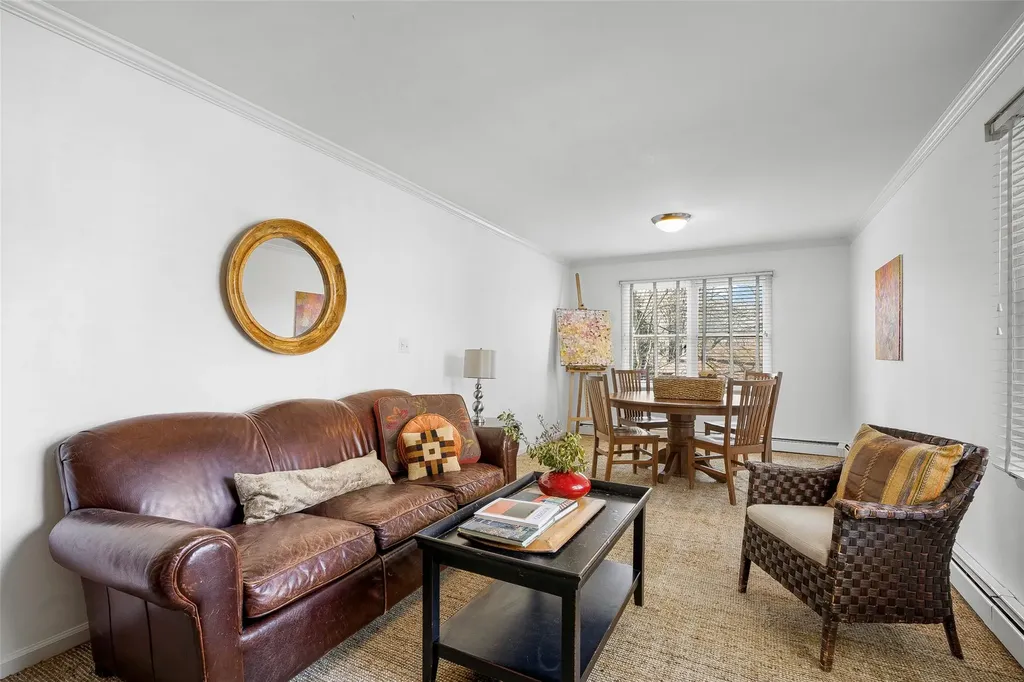 310 Beach Avenue Mamaroneck NY 10543