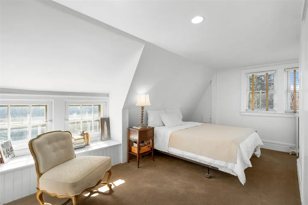 310 Beach Avenue Mamaroneck NY 10543