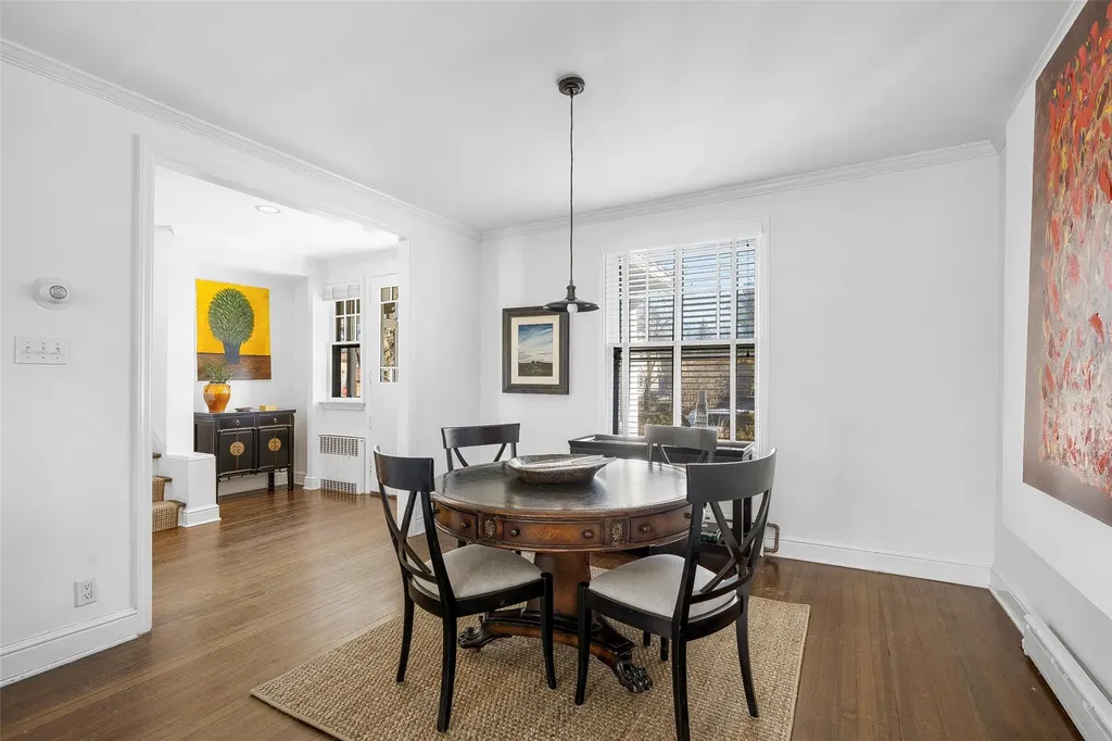 310 Beach Avenue Mamaroneck NY 10543