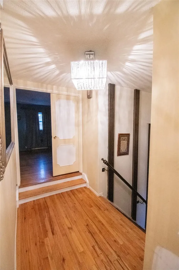 752 Bonnie Drive Baldwin NY 11510
