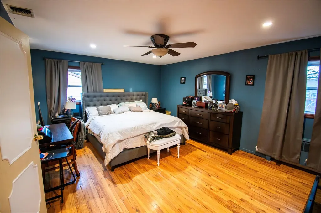 752 Bonnie Drive Baldwin NY 11510