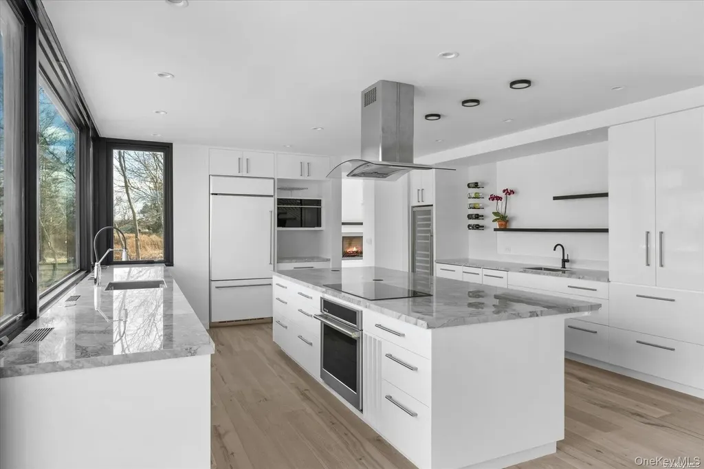 290 Windward Road Orient NY 11957