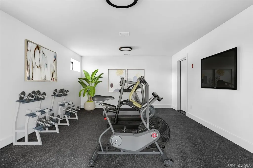 290 Windward Road Orient NY 11957