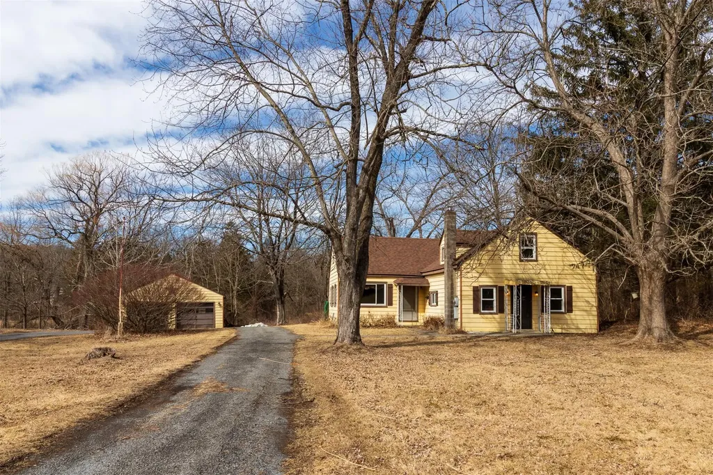 2925 Old Kings Road Catskill NY 12414