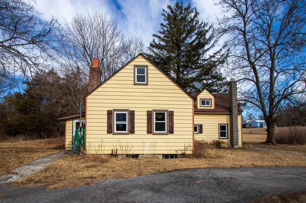 2925 Old Kings Road Catskill NY 12414