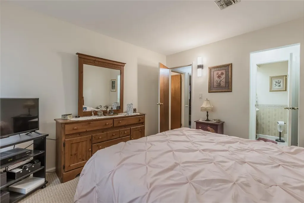 11 Bobann Drive Nesconset NY 11767