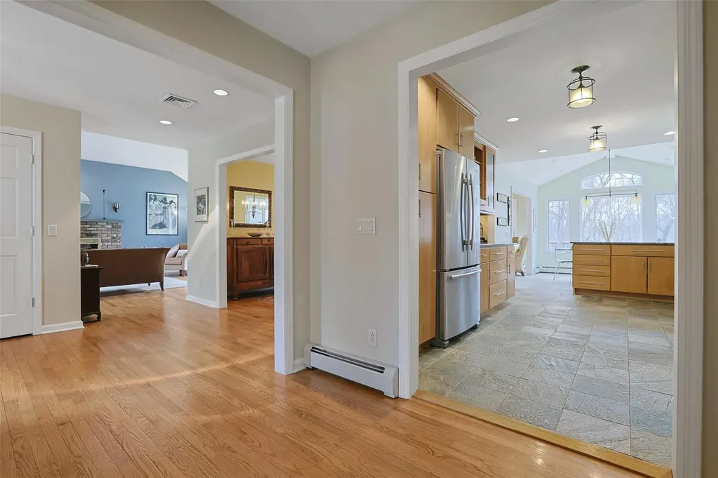 60 Cross Ridge Road Chappaqua NY 10514