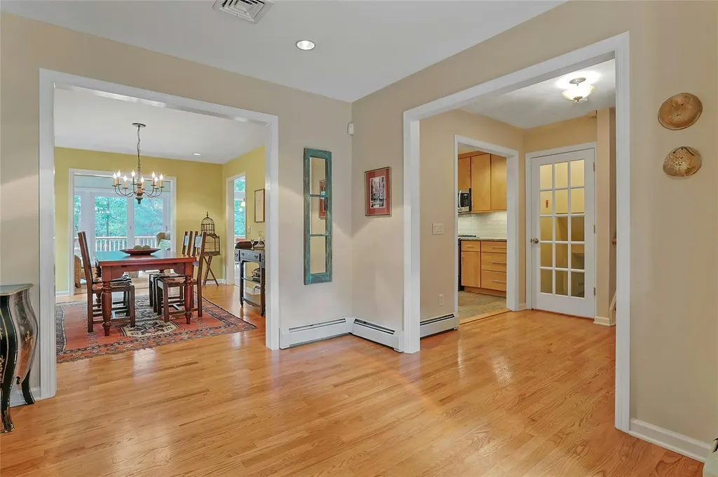 60 Cross Ridge Road Chappaqua NY 10514