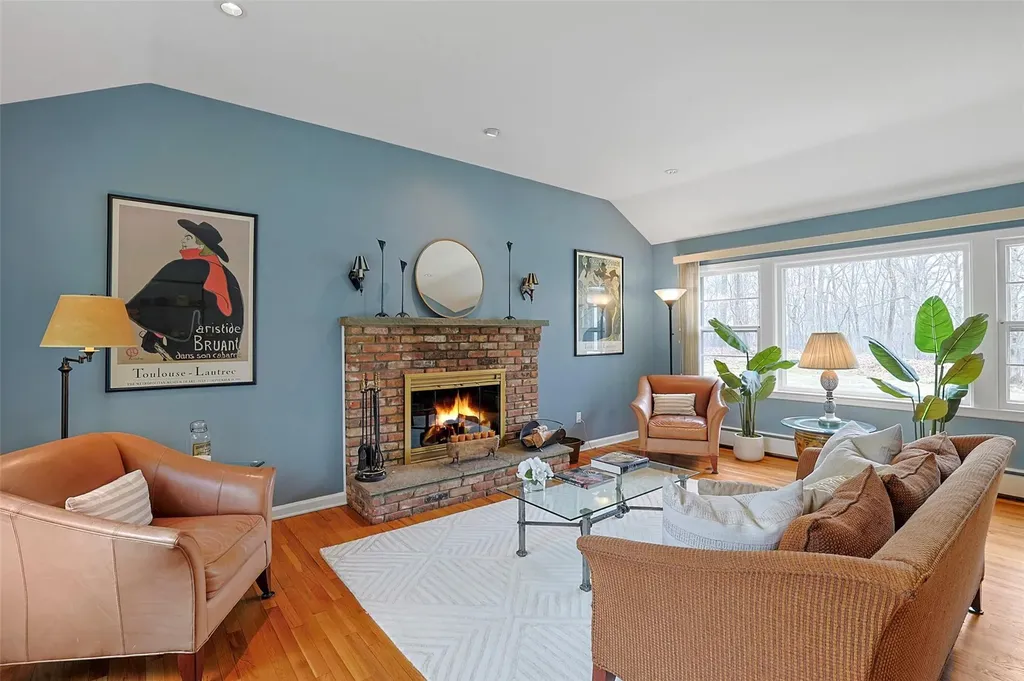 60 Cross Ridge Road Chappaqua NY 10514