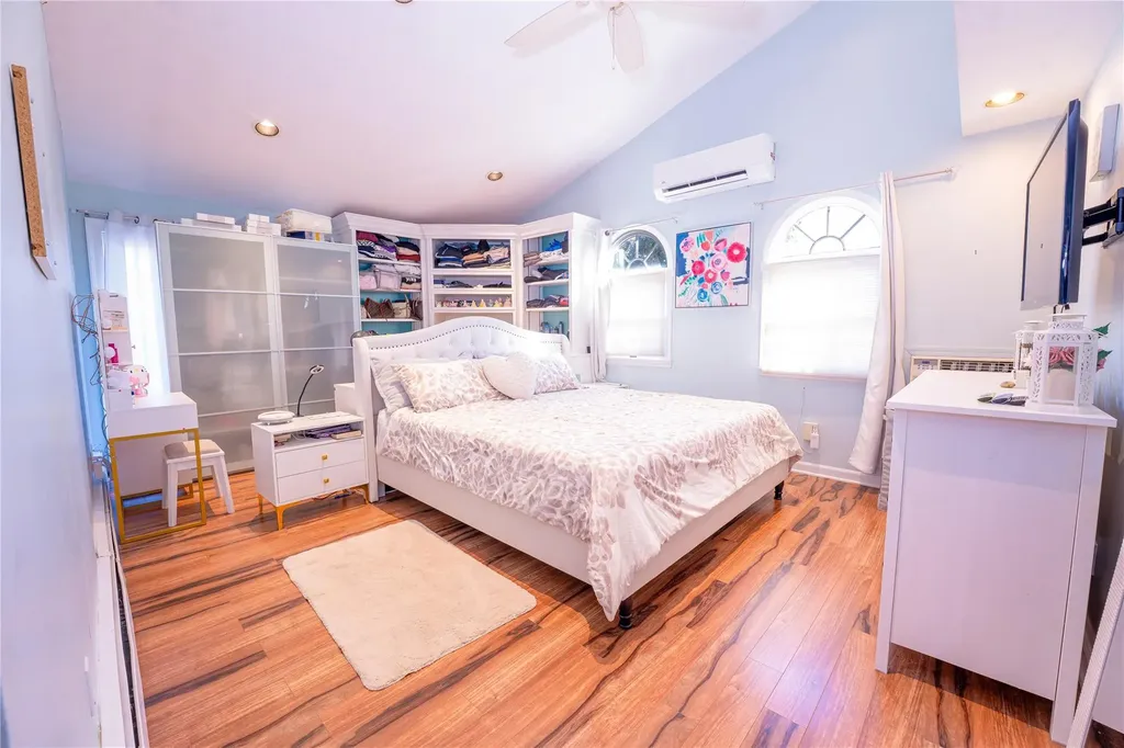 36 Orleans Green Coram NY 11727