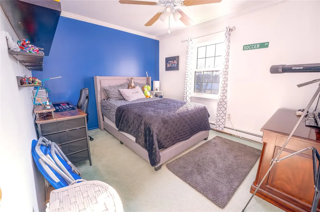 36 Orleans Green Coram NY 11727