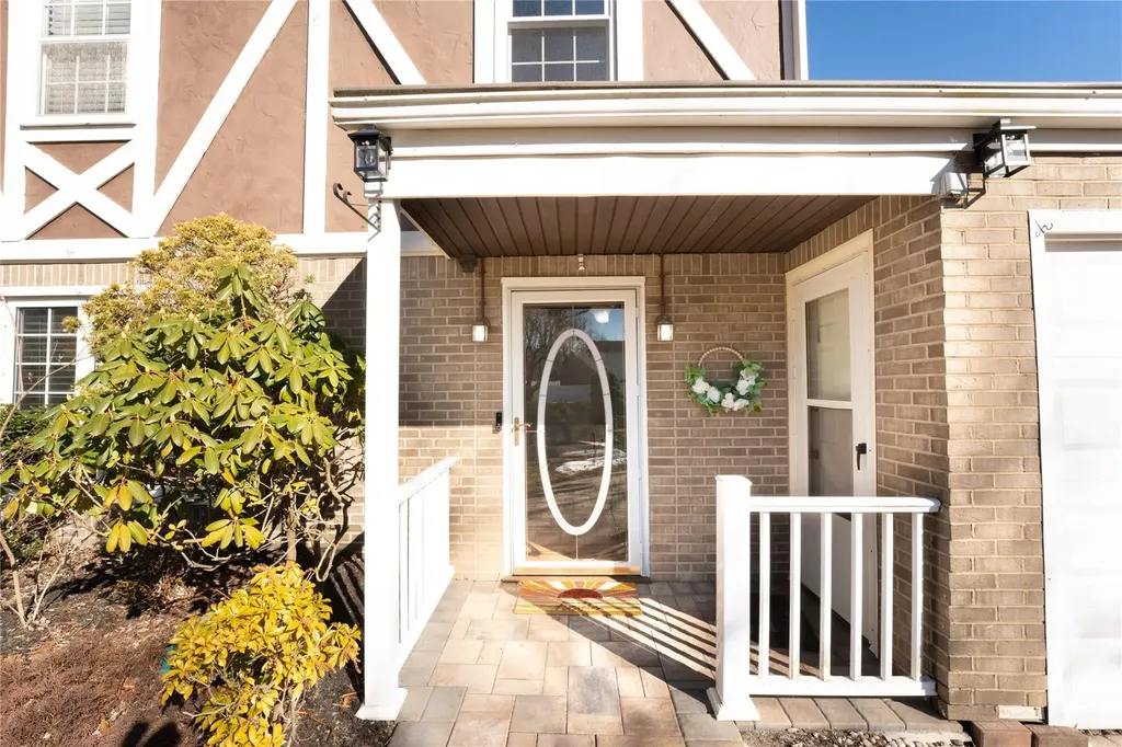 36 Orleans Green Coram NY 11727