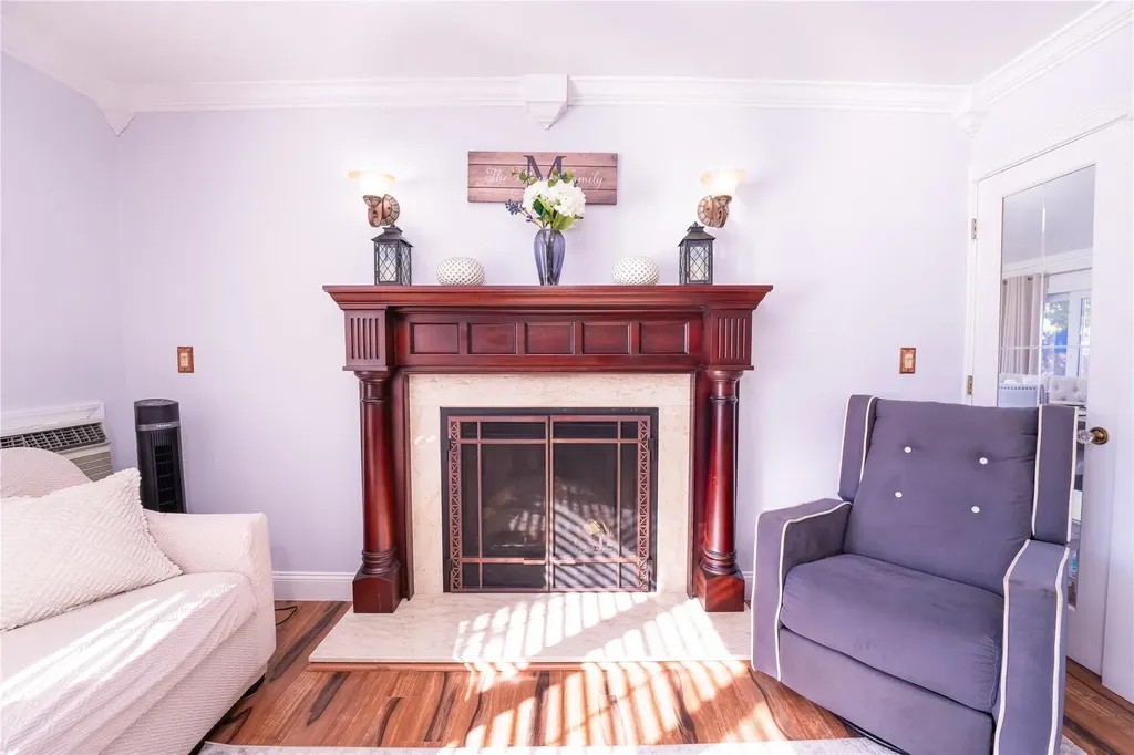 36 Orleans Green Coram NY 11727