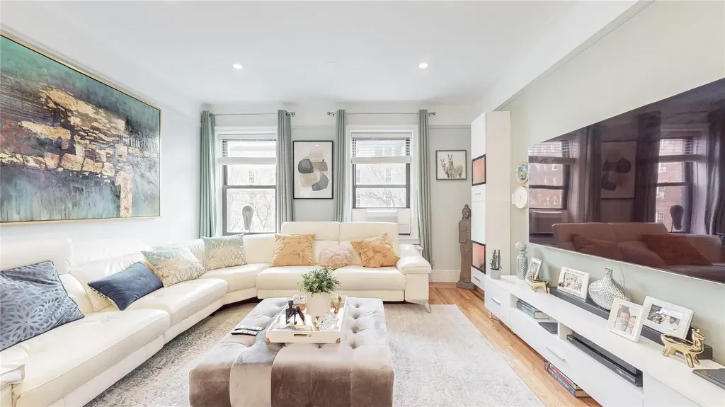8310 35 Avenue Jackson Heights NY 11372