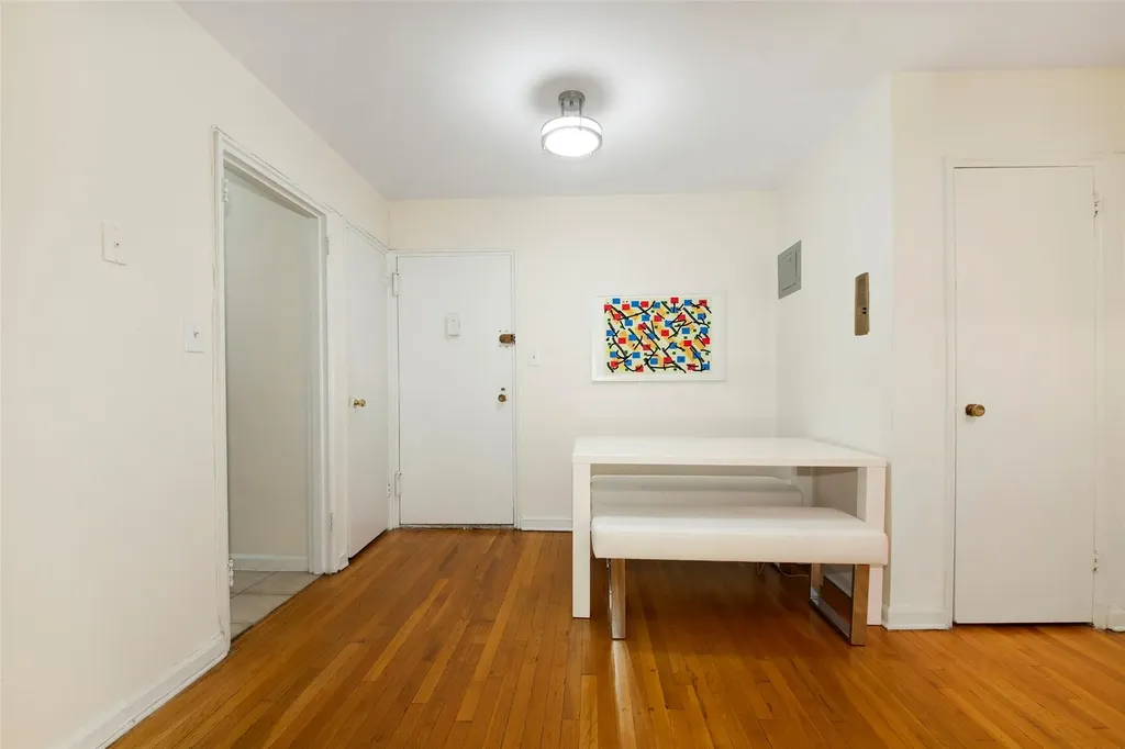 5235 Post Road Bronx NY 10471