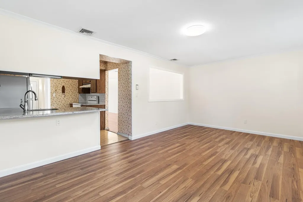 2663 Elm Drive North Bellmore NY 11710