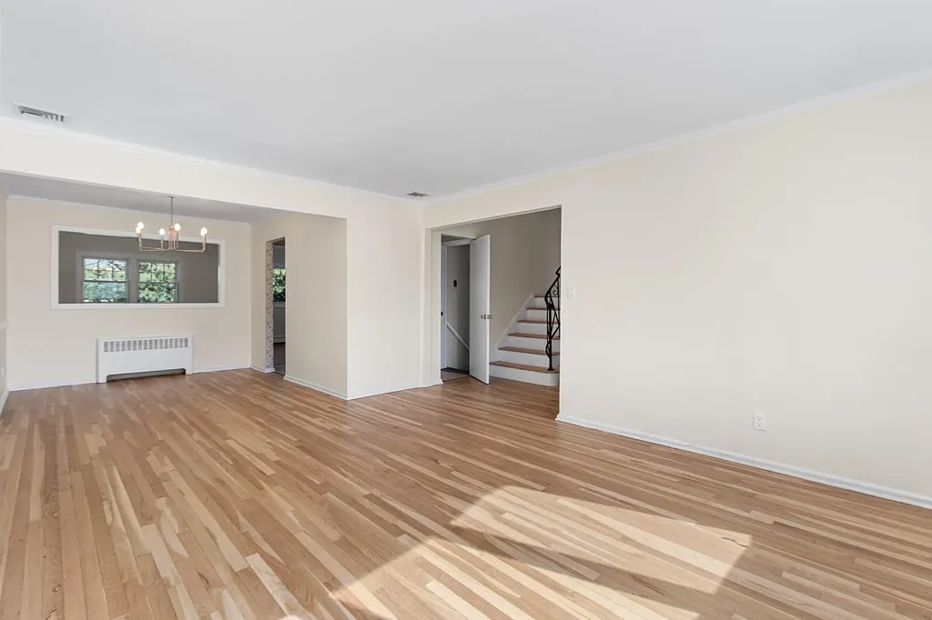 2663 Elm Drive North Bellmore NY 11710