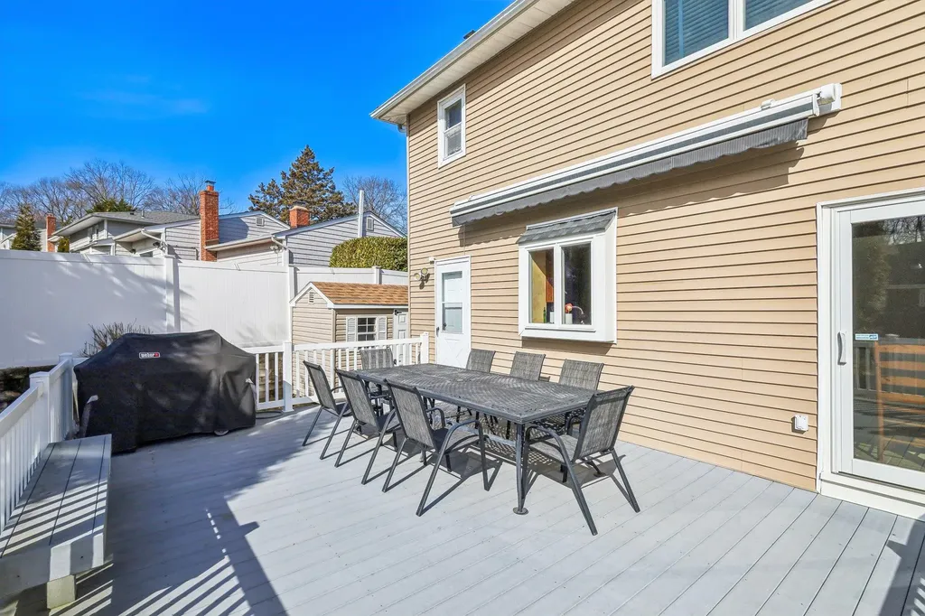 5 Pound Ridge Road Plainview NY 11803