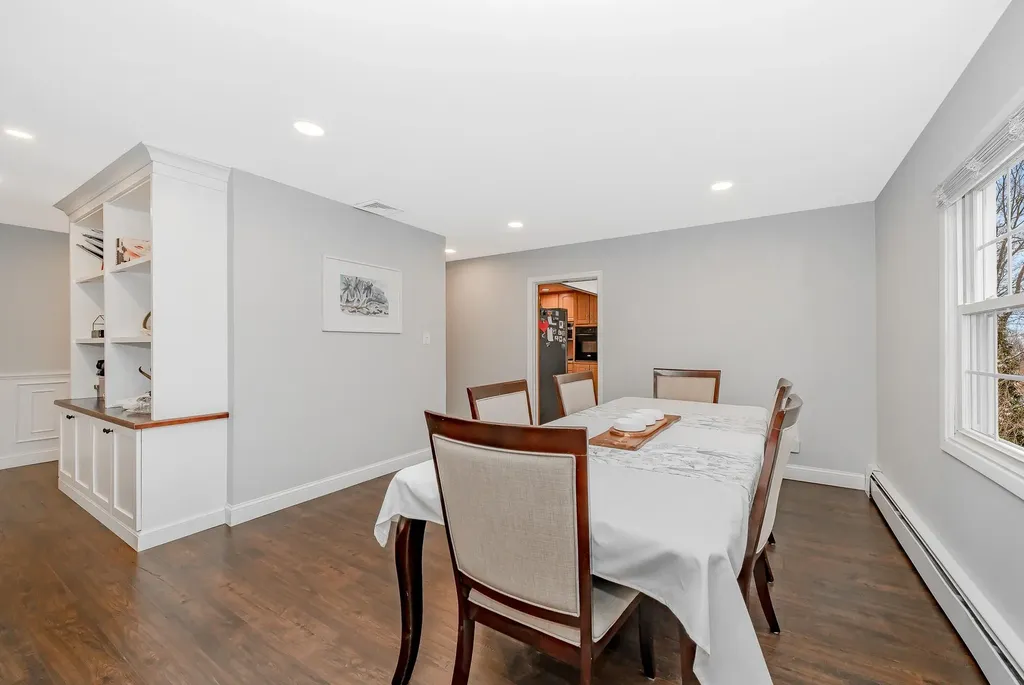 4 Pennaquid Road Coram NY 11727