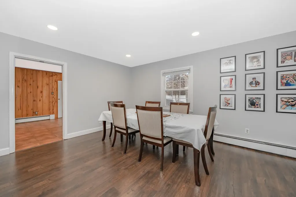 4 Pennaquid Road Coram NY 11727