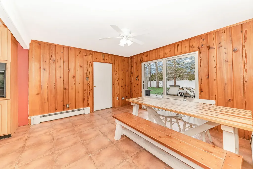 4 Pennaquid Road Coram NY 11727