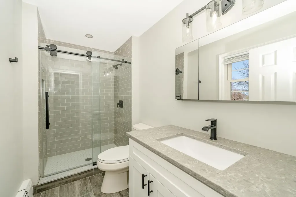 4 Pennaquid Road Coram NY 11727