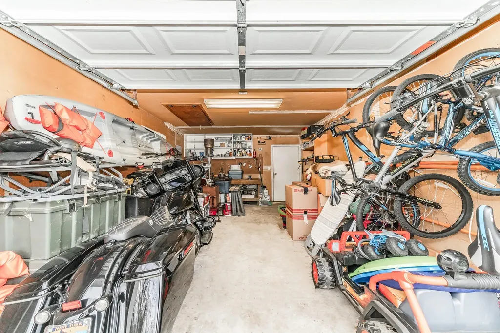 4 Pennaquid Road Coram NY 11727