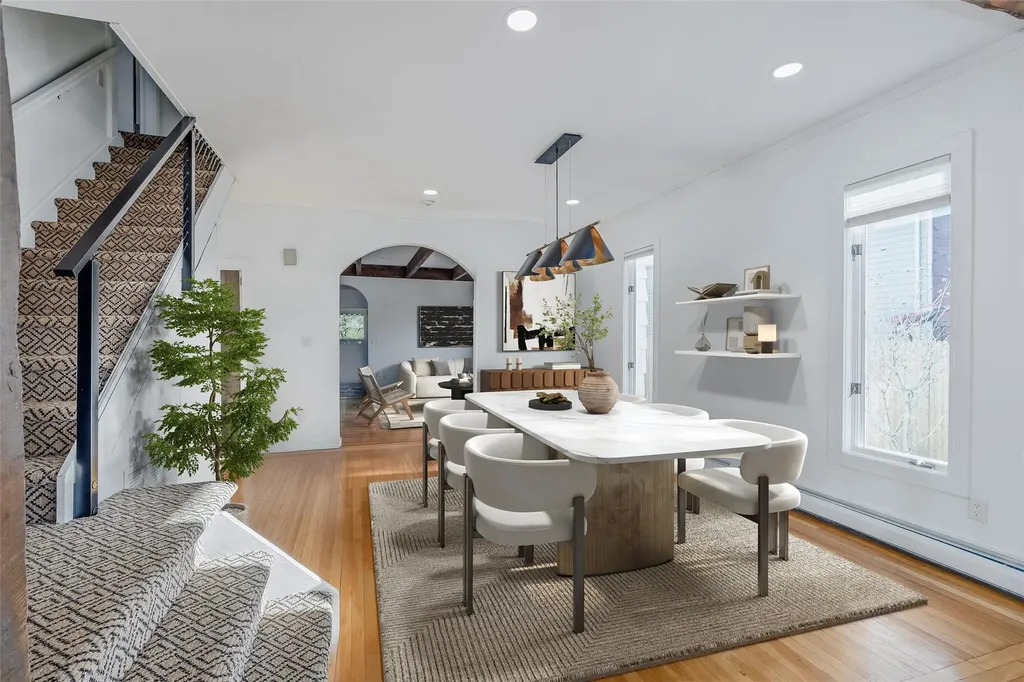 1737 Hancock Street Hewlett NY 11557