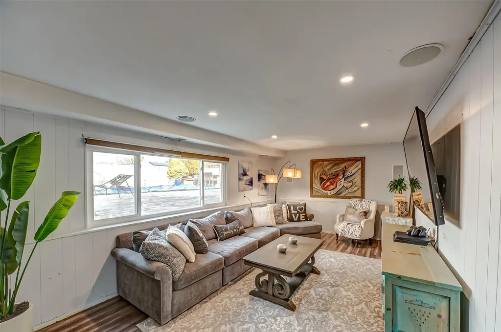 219 Justice Street West Babylon NY 11704