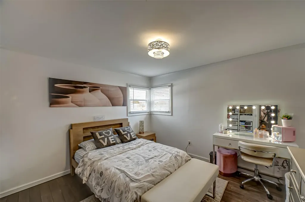 219 Justice Street West Babylon NY 11704