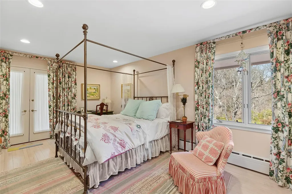 4 Lewis Lane Locust Valley NY 11560