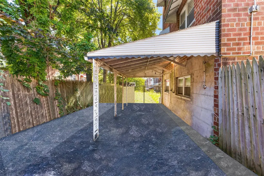 3246 Wickham Avenue Bronx NY 10469