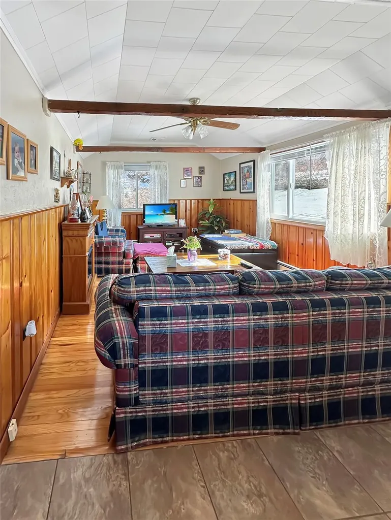 54 Osceola Road Carmel NY 10512