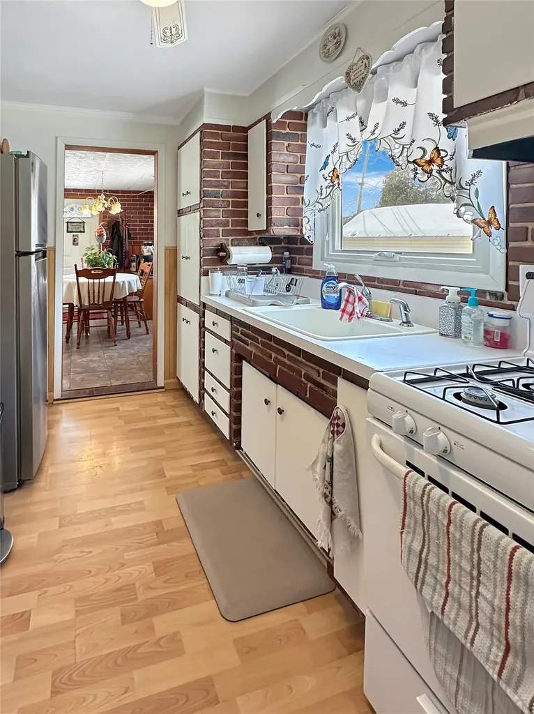 54 Osceola Road Carmel NY 10512