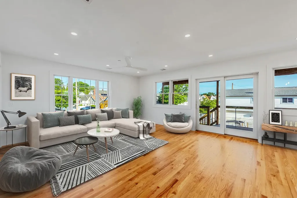 674 Parsonage Place Baldwin NY 11510