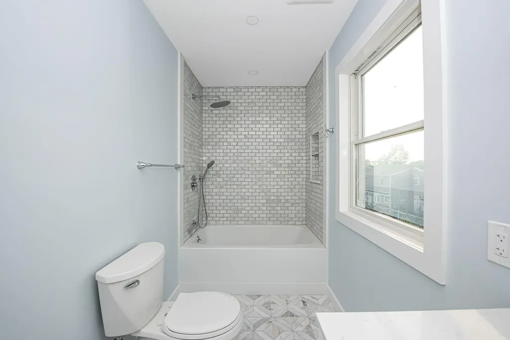 674 Parsonage Place Baldwin NY 11510