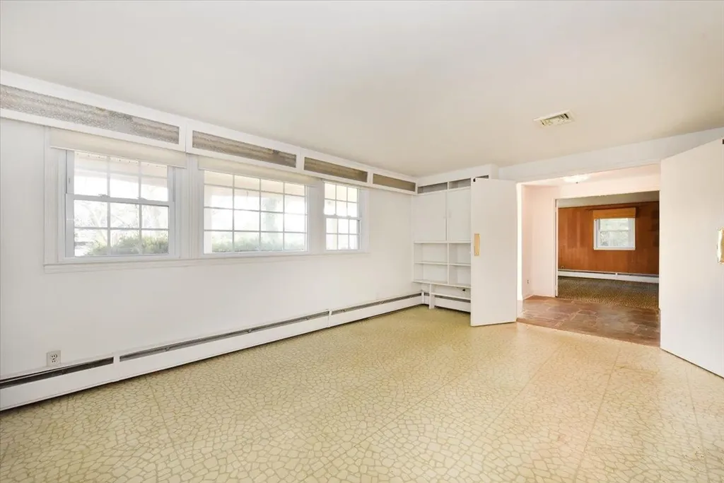 66 Conklin Lane Huntington NY 11743