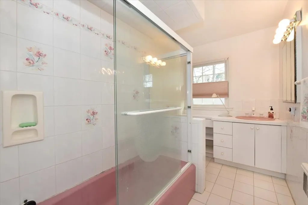 66 Conklin Lane Huntington NY 11743