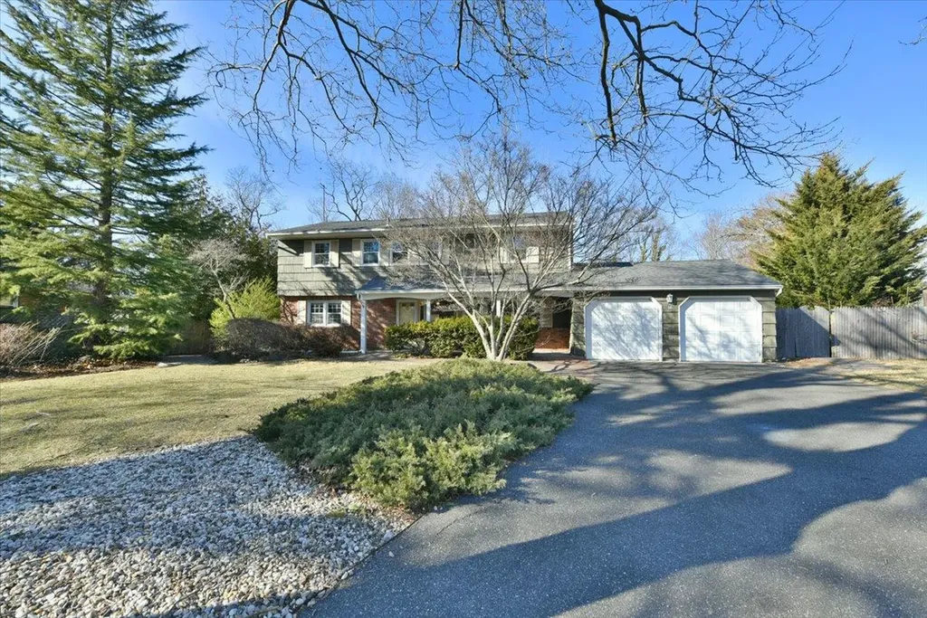 66 Conklin Lane Huntington NY 11743