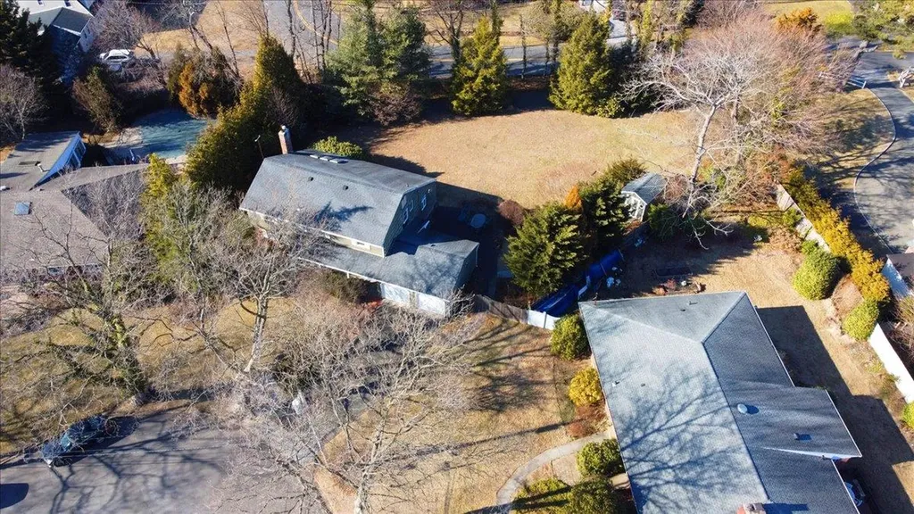 66 Conklin Lane Huntington NY 11743